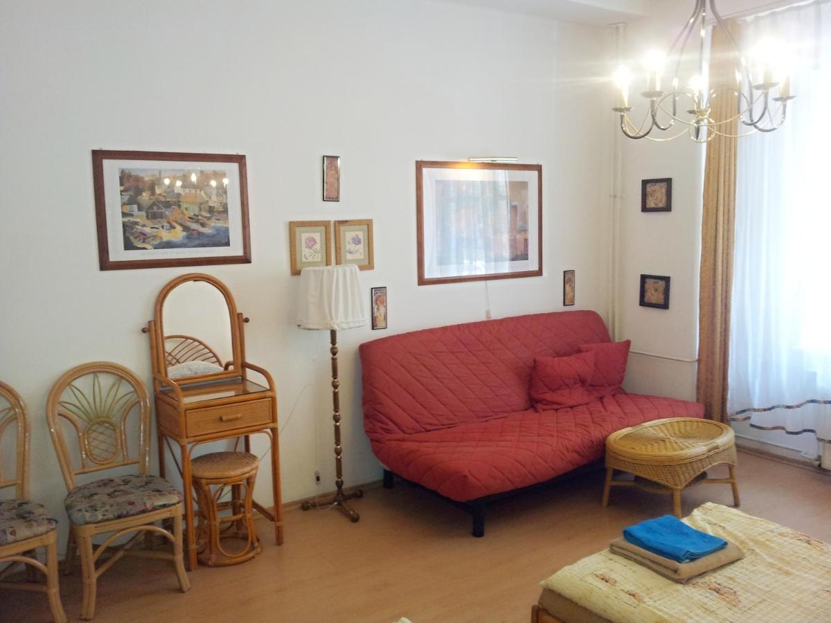 Holiday Apartments كارلوفي فاري المظهر الخارجي الصورة